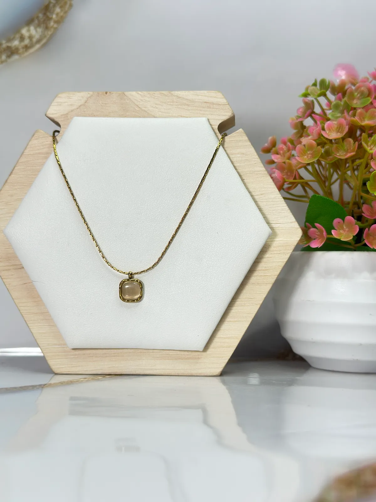 Collar Minimalista